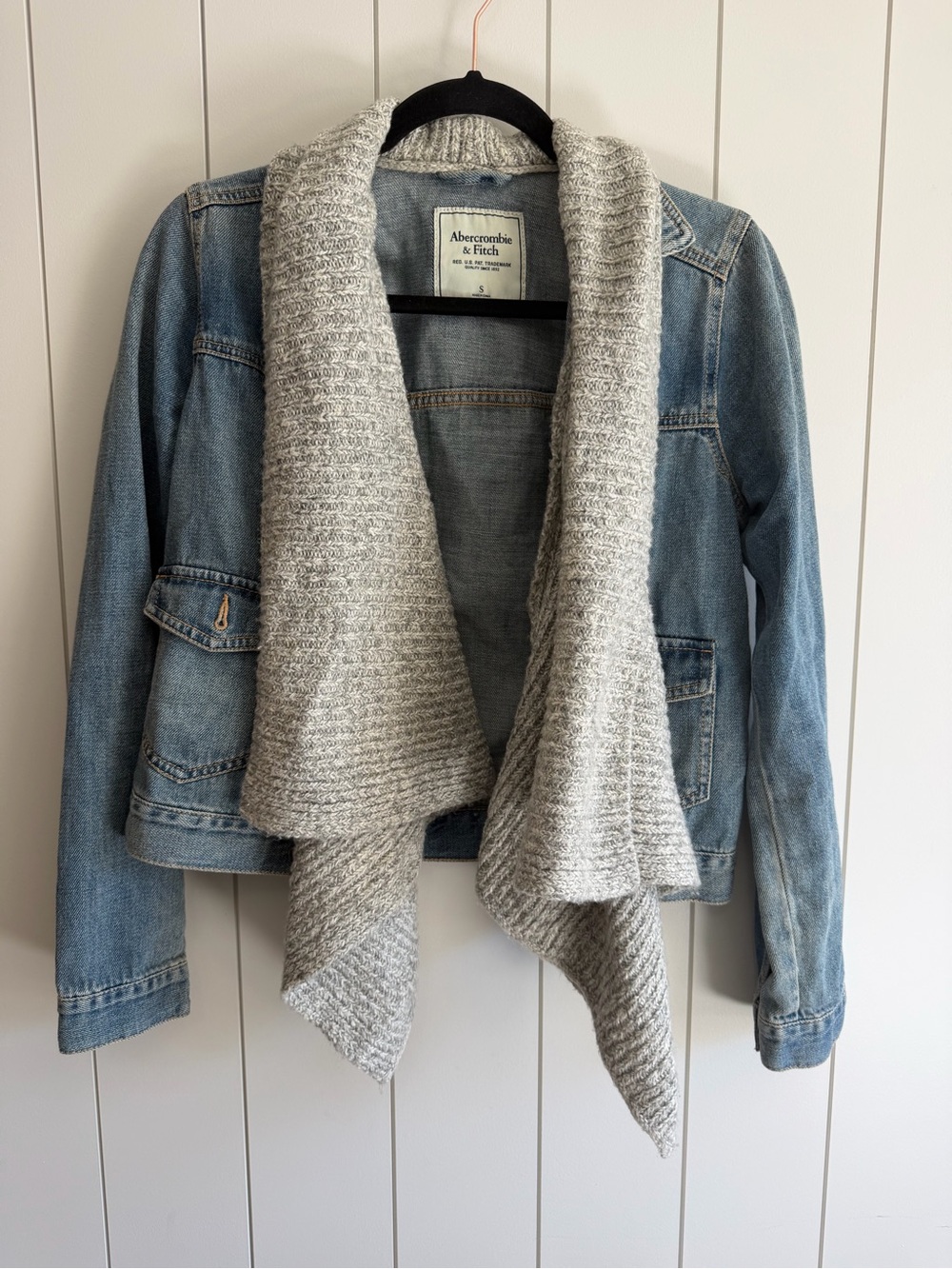 Abercrombie & Fitch Light Blue Denim Jacket with Gray Knit Shawl